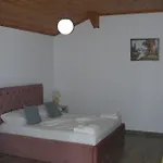 Erviliano Apartmanhotel Borsh