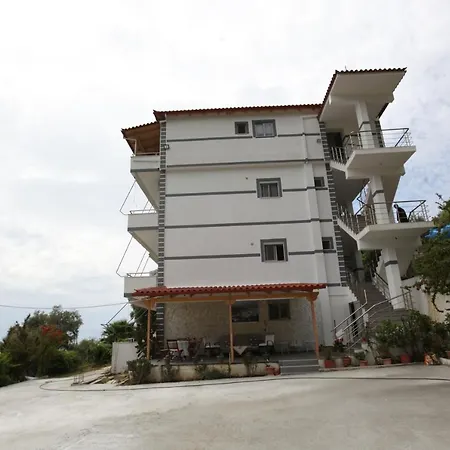 Erviliano Aparthotel