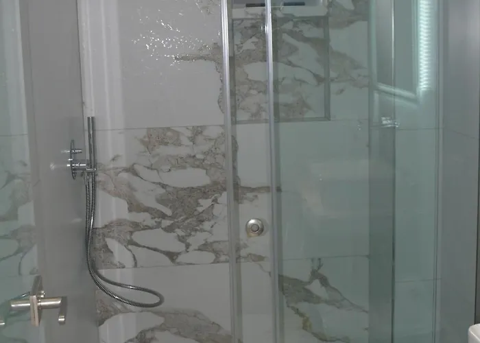 Erviliano Apart-hotel Borsh